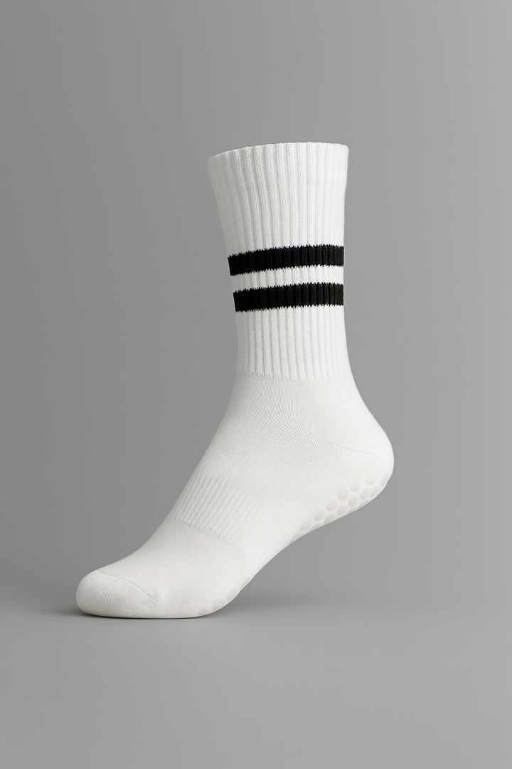 Calcetines deportivos con agarre de balance de blancos