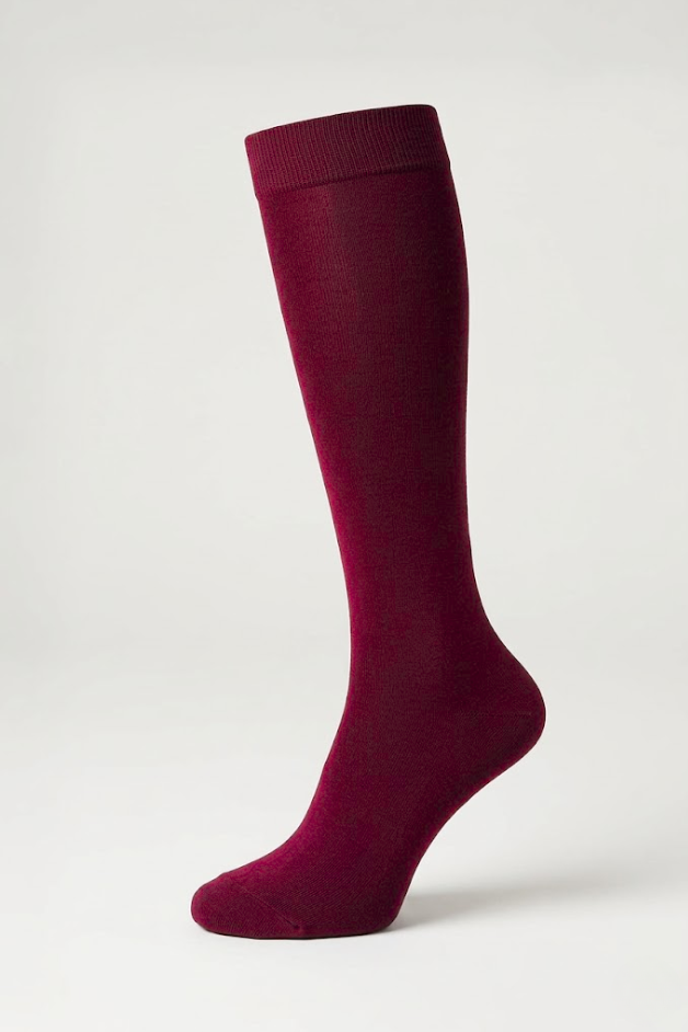 Calcetines de compresión con flores rosas